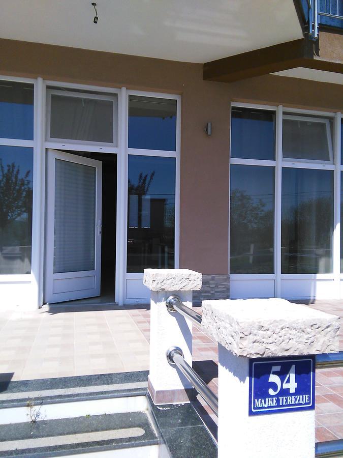 Villa Aurora Medugorje ภายนอก รูปภาพ
